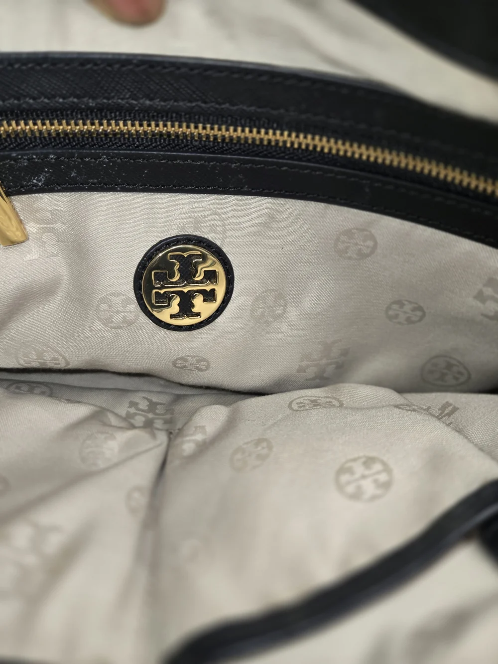 Authentic Tory Burch Robinson Black Saffiano Leather Dbl Zip Satchel Crossbody